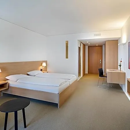 Hotel Newstar