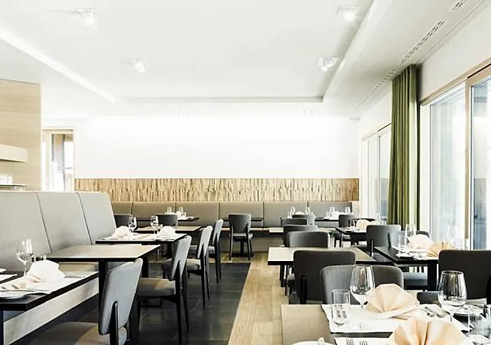 Newstar Hotel Saint-Gall